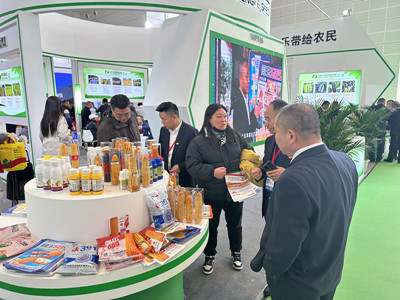 定 展会现场_副本.jpg